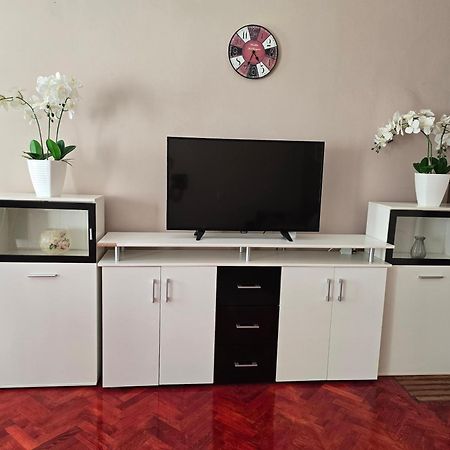 Apartman Prvi Red Do Mora تْسْغيكفانِتْسا المظهر الخارجي الصورة